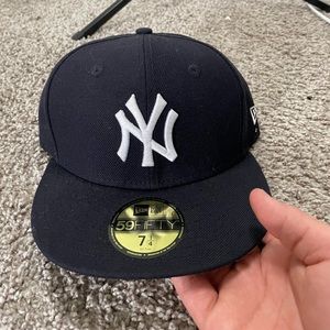 New era Fitted hat size 7 1/4